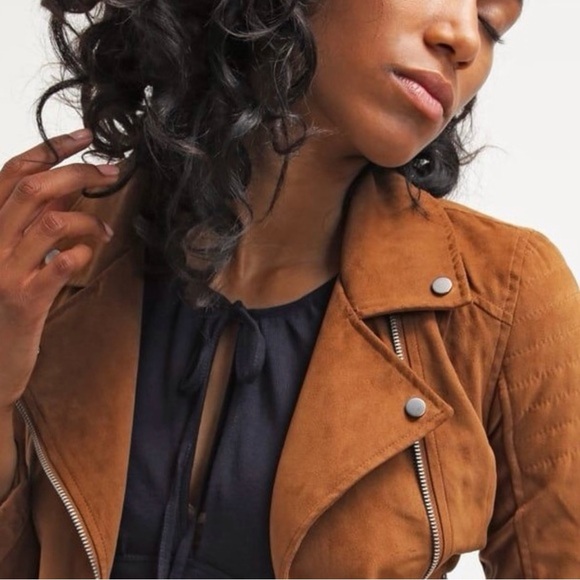 Free People Tops - FREE PEOPLE We Are The Free Blast From The Past Short Sleeve V-Neck Top …